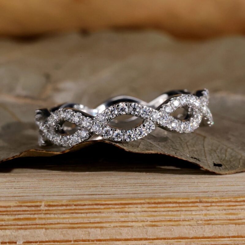 Celtic Embrace Cross-Over Diamond Wedding Band – View 1