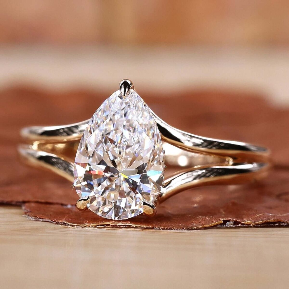 Eclipse Hidden Halo Pear Diamond Ring – View 1