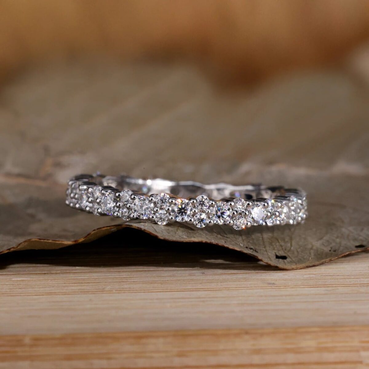 Gleaming Orbit Prong-Set Floating Bubble Diamond Band – View 1
