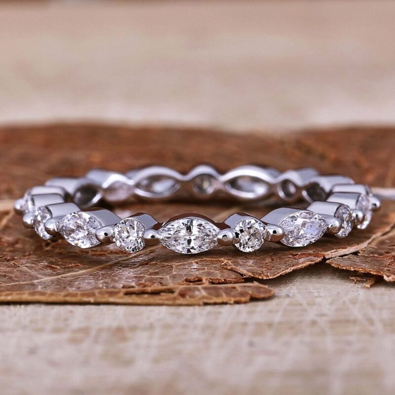 Luminous Essence Marquise & Round Diamond Floating Band – View 1