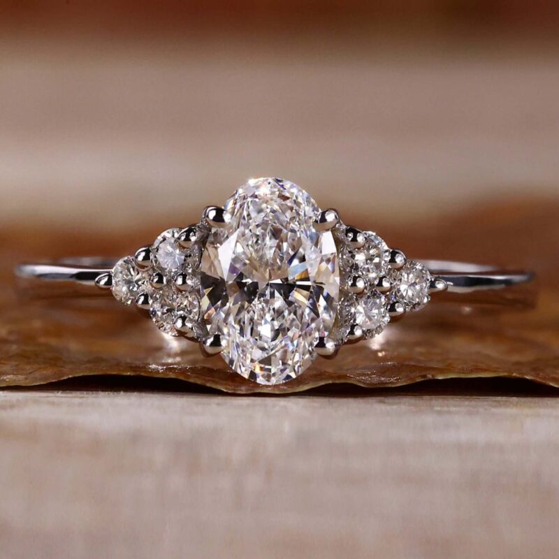 0.50 CT Muse Oval Diamond Ring – View 1