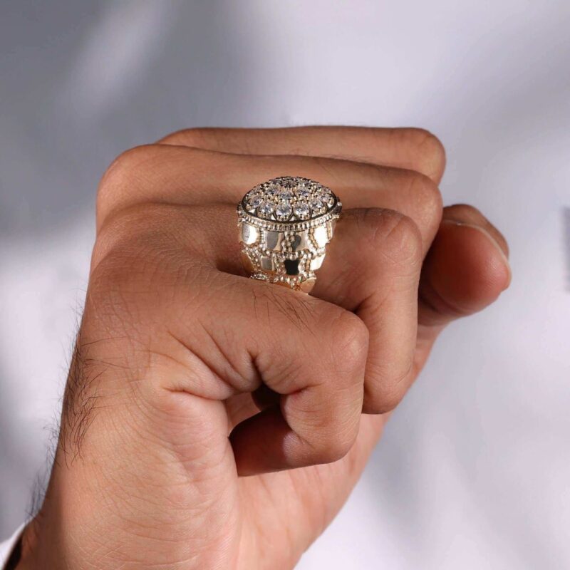Noble Crest Round Diamond Signet Ring - Image 2