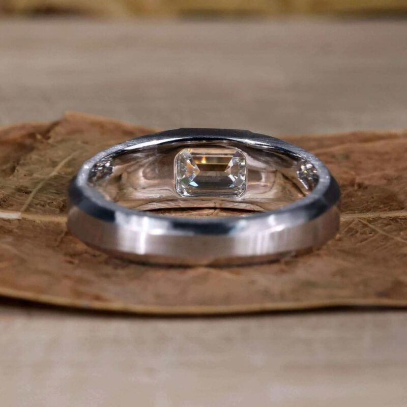 Regal Gleam Emerald Diamond Band - Image 6