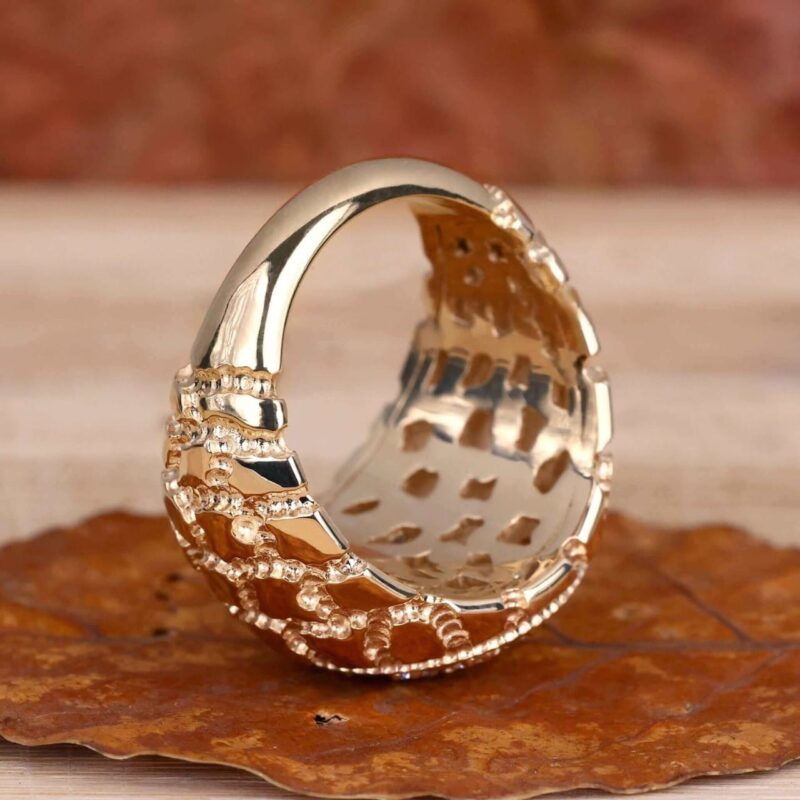Noble Crest Round Diamond Signet Ring - Image 5