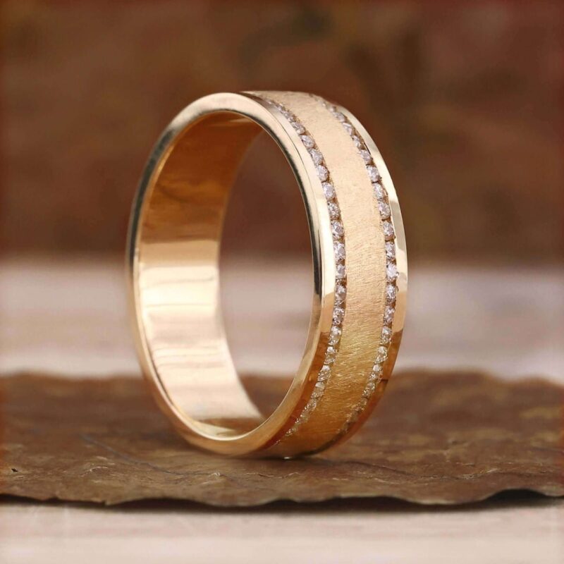 Timeless Radiance Men's Diamond Wedding Band - Image 2