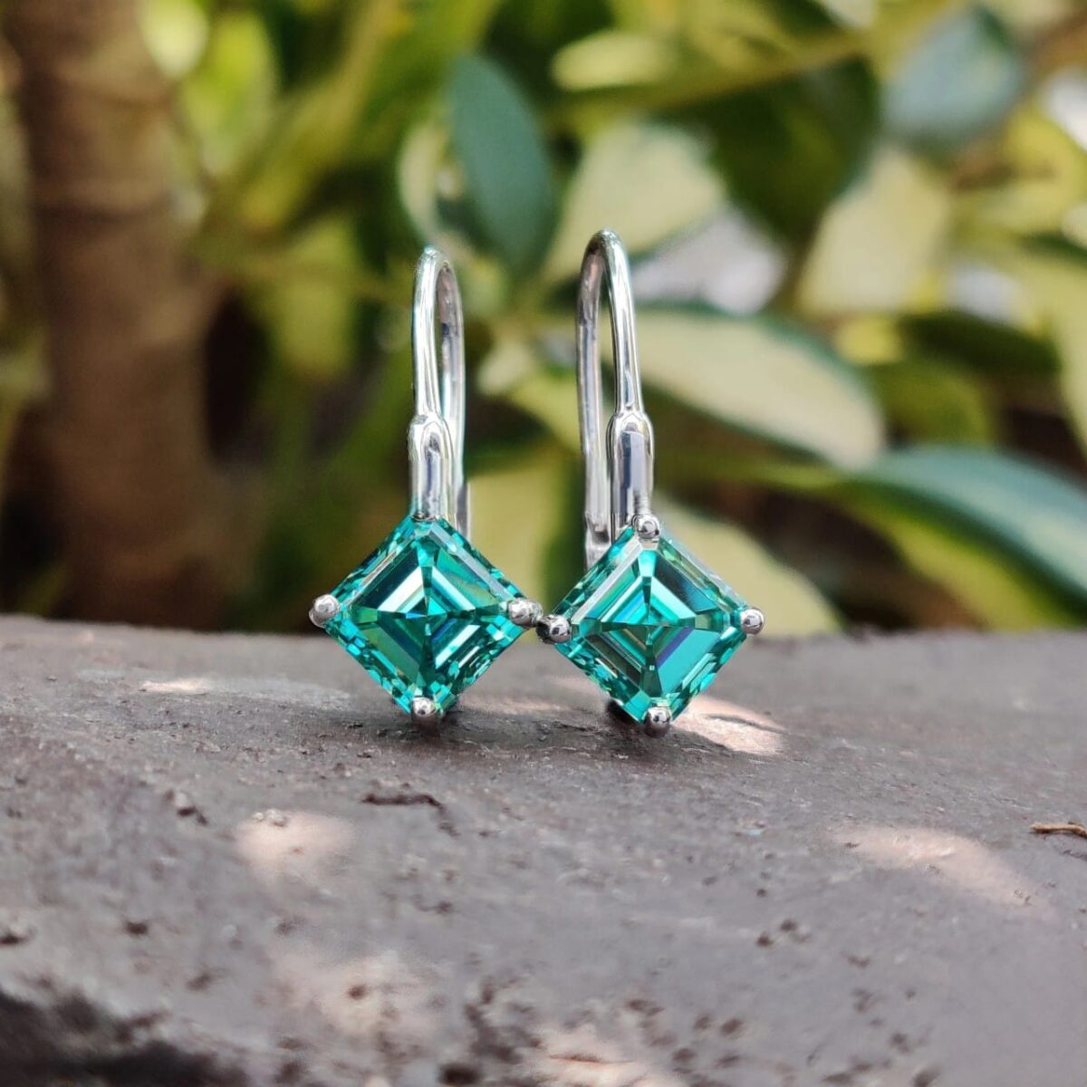 Timeless Asscher Wedding Drops – View 1