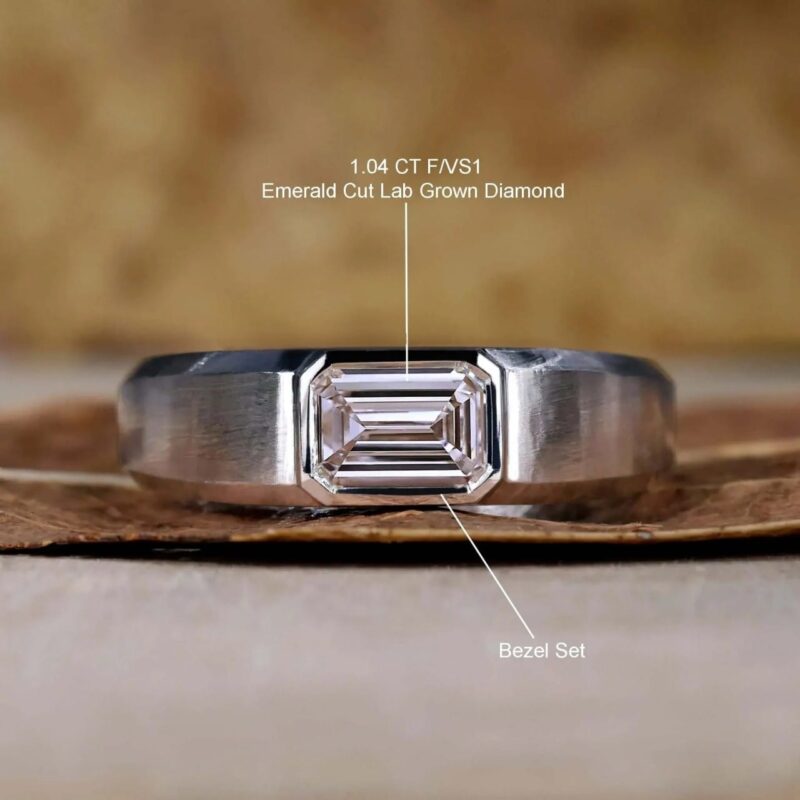 Regal Gleam Emerald Diamond Band - Image 4