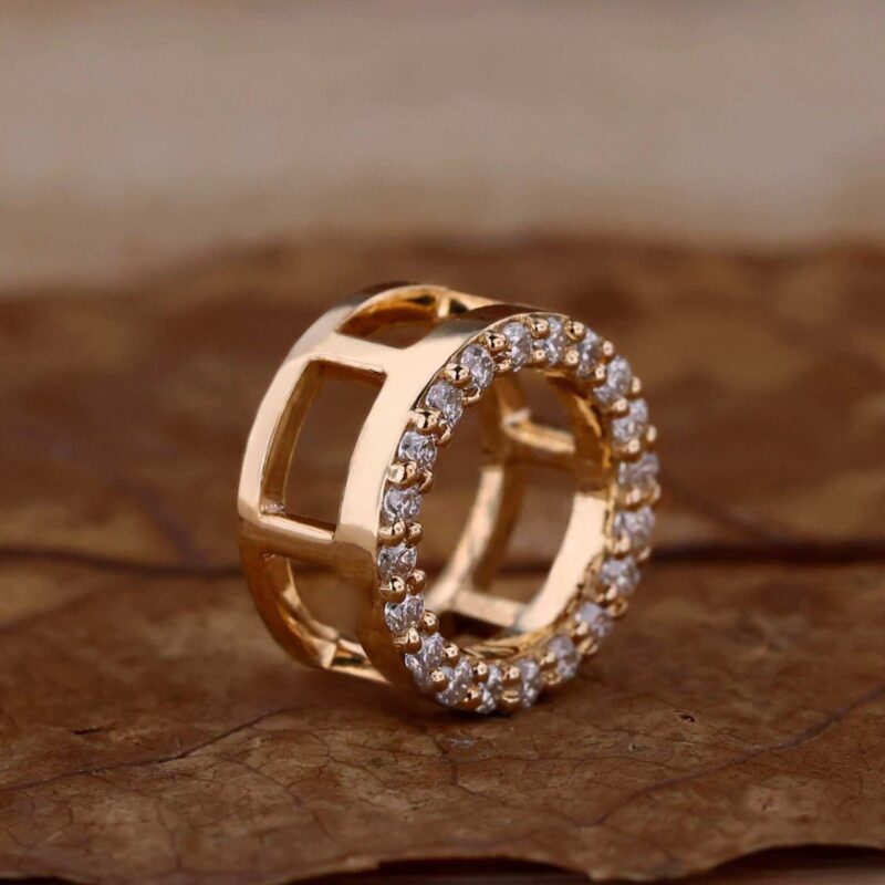 Eterna Circle Diamond Pendant – View 1