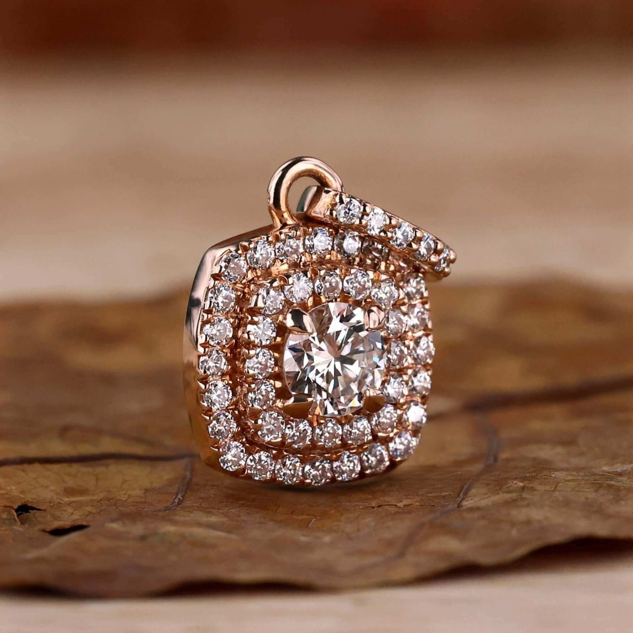 Aurora Double Halo Pendant – View 1