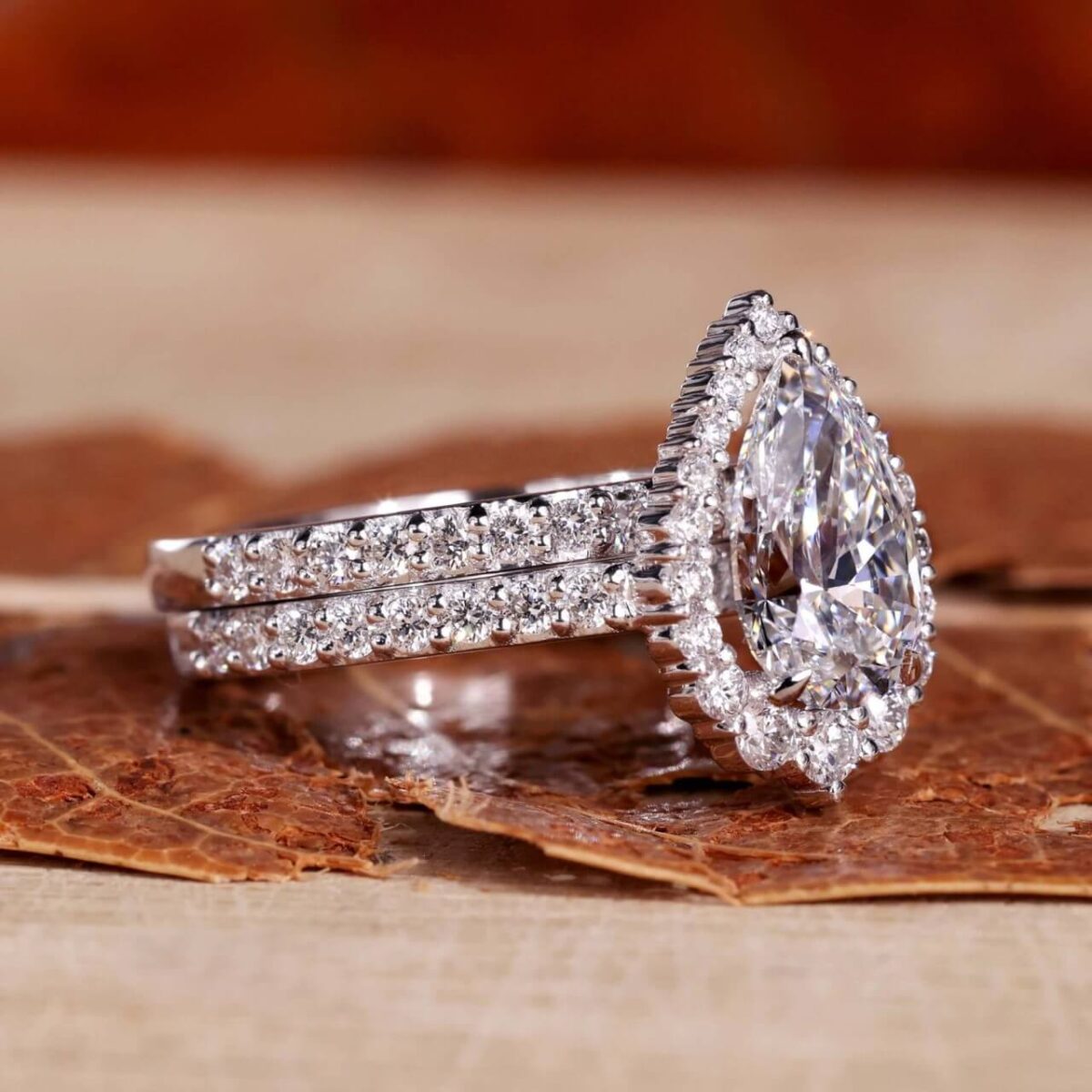 Evermore Pear Bridal Set – View 8