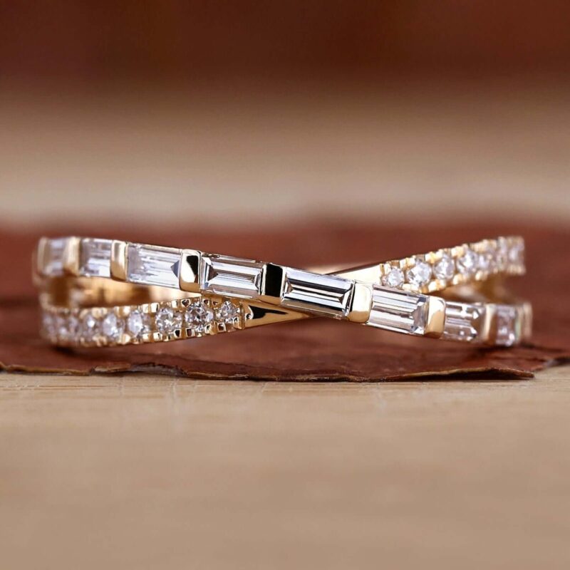 Infinite Love Baguette & Round Diamond Wedding Band – View 1