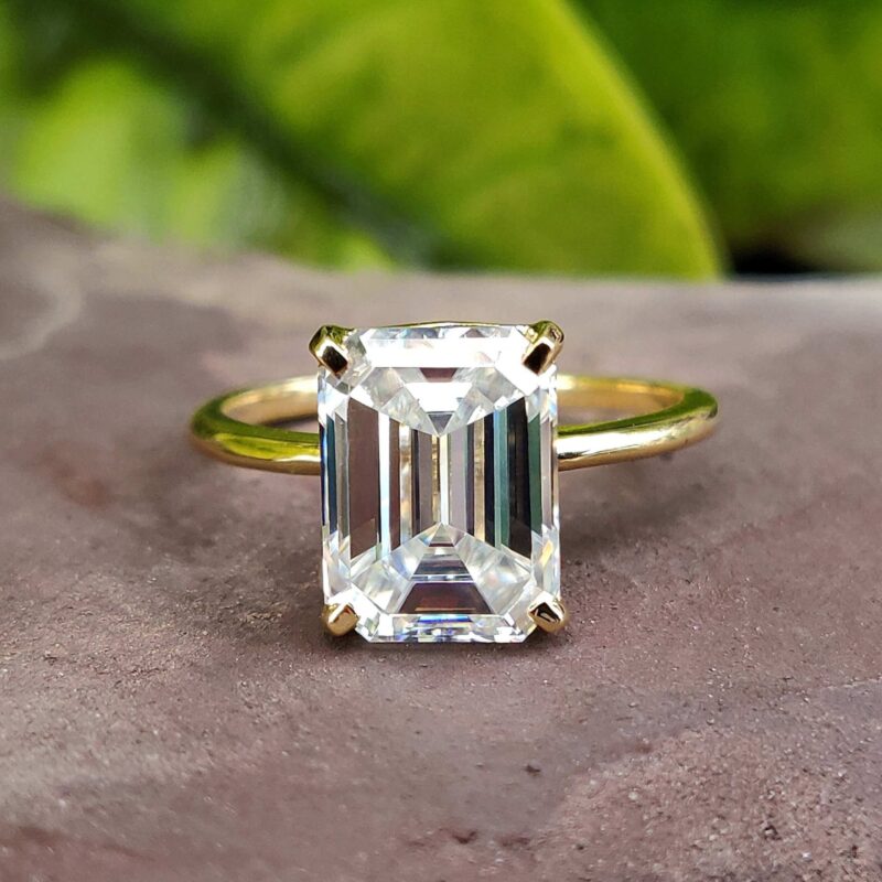 Pure Radiance 2.92 CT Emerald Solitaire Ring – View 1