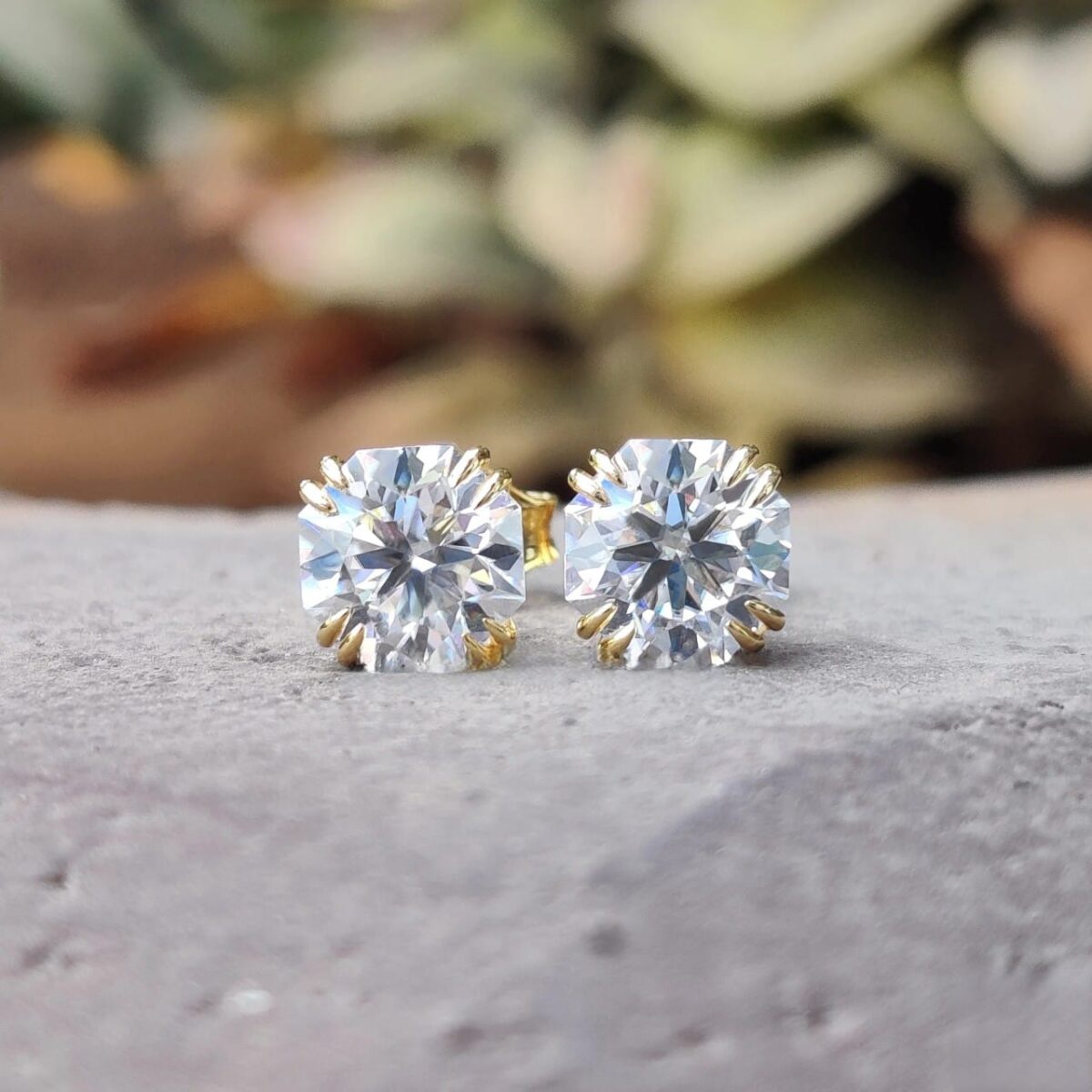 Refined Octagon Claw Earrings – View 1