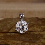 Lustre Solitaire Pendant – View 1