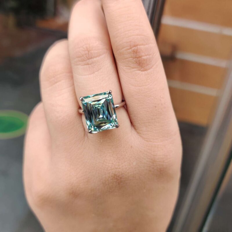 Azure Majesty 10.04 CT Criss Solitaire Ring – View 4