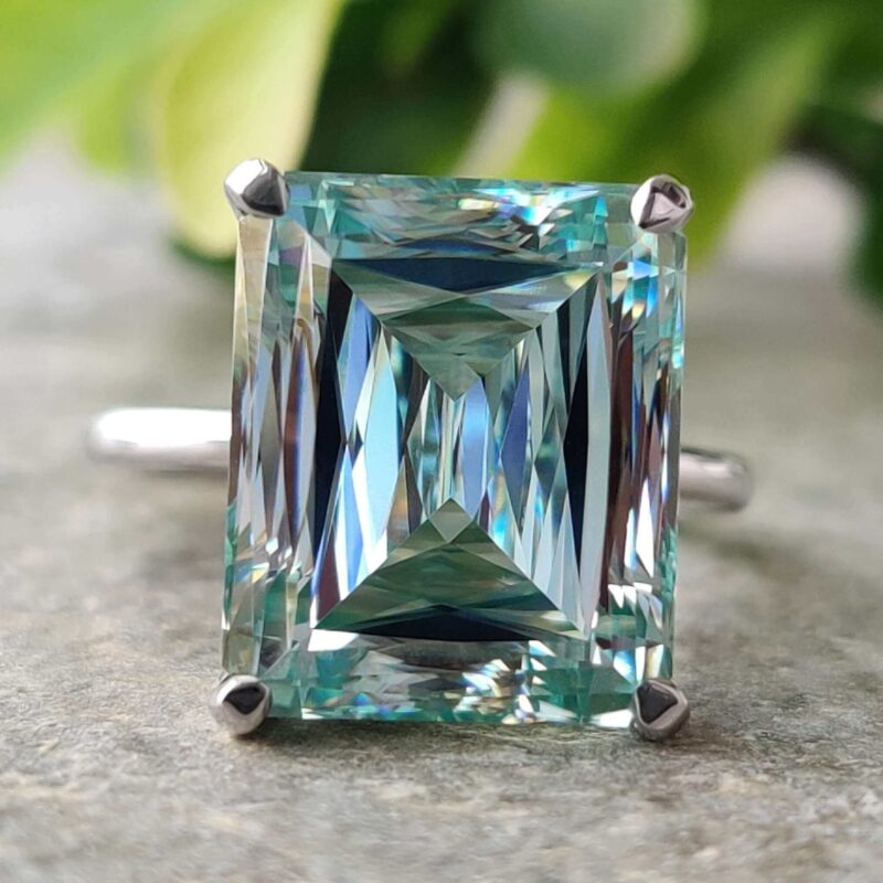 Azure Majesty 10.04 CT Criss Solitaire Ring – View 6