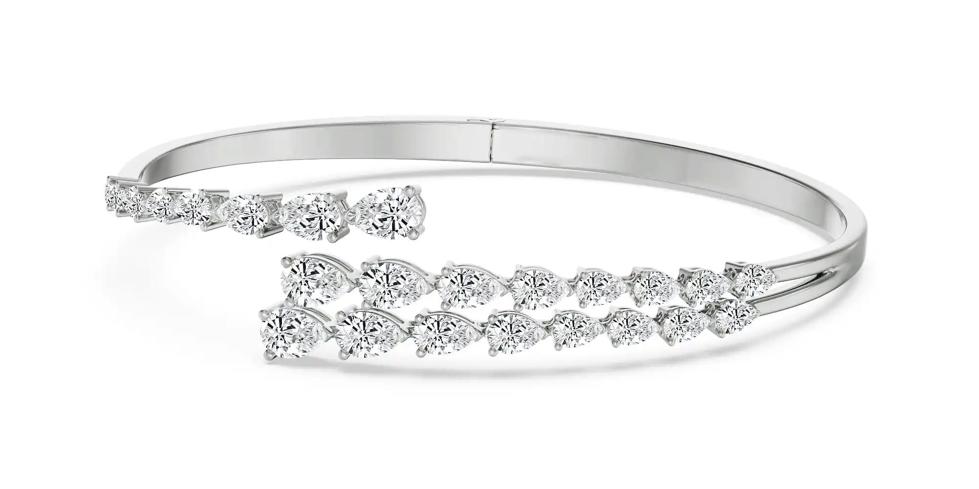 modern bracelet stacking: luxury styling tips for every occasion 2 Modern Bracelet Stacking: Luxury Styling Tips for Every Occasion Online | Primira Luxury