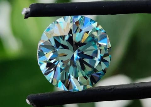 understanding moissanite resale value 2 Understanding Moissanite Resale Value Online | Primira Luxury